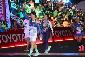 BIB: 190, 2337, 717
                            <button type="button" onclick="openModal(23198982)" class="btn btn-primary btn-sm float-right btn-popup" data-toggle="modal" data-target=".modal-high-quality">
                        <i class="fas fa-shopping-cart"></i> Add to Cart
                    </button>
                                            <button type="button" onclick="isThisMe(23198982, true)" class="btn btn-success btn-sm float-right btn-popup btn-isme hidden" data-toggle="tooltip" data-placement="bottom" title="นี่คือรูปของคุณใช่ไหม คลิกที่นี่เพื่อเอาเข้าอัลบั้ม">
                        <i class="fas fa-plus"></i> Add to album
                    </button>
                    <button type="button" onclick="isThisMe(23198982, false)" class="btn btn-warning btn-sm float-right btn-popup btn-isnotme hidden">
                        <i class="fas fa-ban"></i> Remove from album
                    </button>